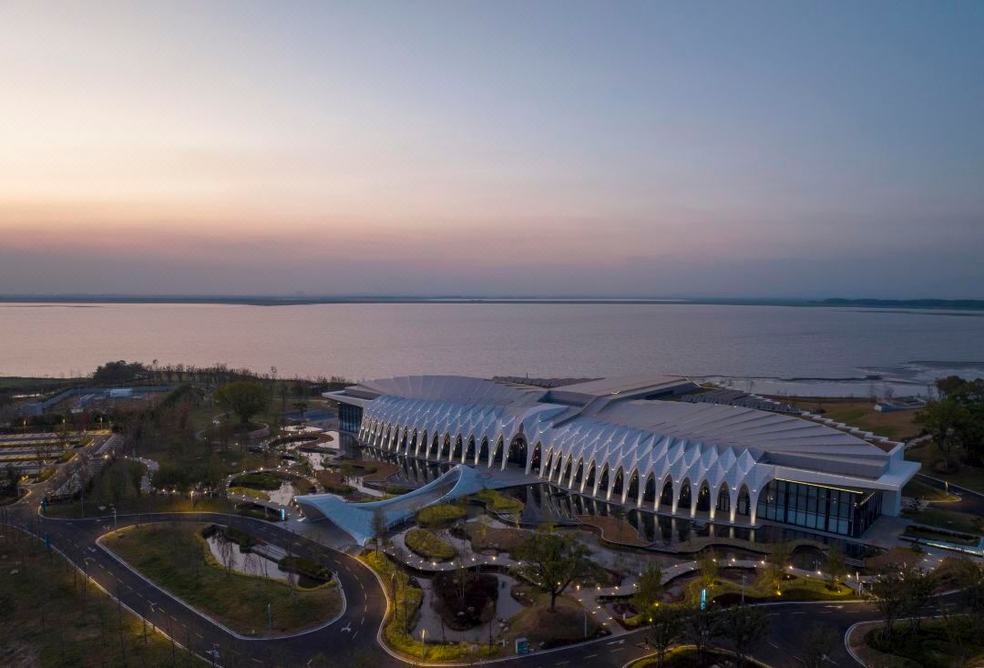 江西吳城候鳥度假酒店